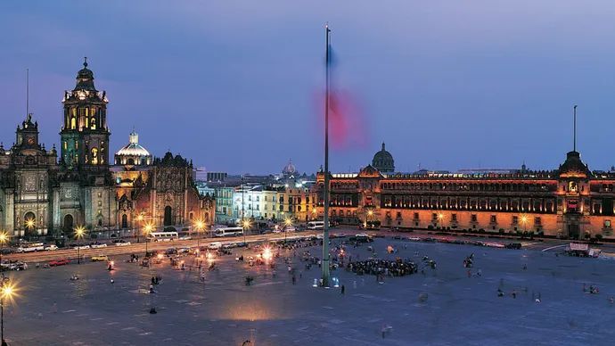 du lịch Mexico City là từ tháng 11 đến tháng 4 là lí tưởng nhất