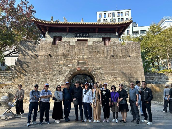 Khach Hang Hongkong Thang 1 (1)