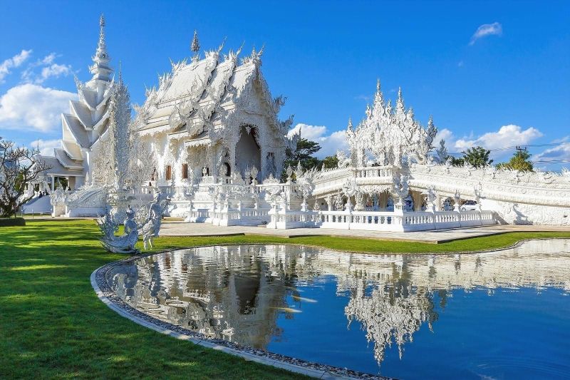 Wat Rong Khun 2